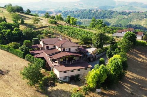 Cantina biologica in Oltrepò Pavese